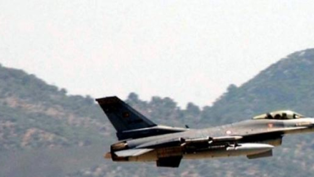 La Turchia bombarda l'ISIS
