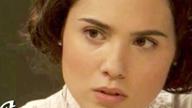 Maria Castaneda, la storia d'amore contrastata.