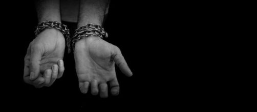 El tr&aacute;fico humano, un mal para la sociedad.