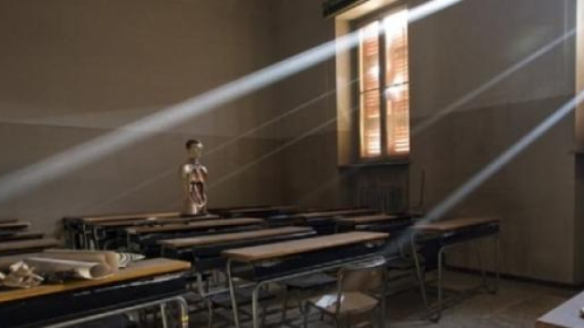 Scuola, Modena d&agrave; l'allarme organici a settembre.
