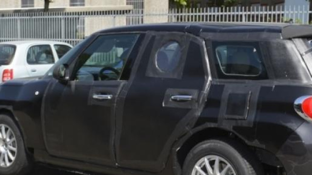 Alfa Romeo Suv: arrivano nuove foto spia