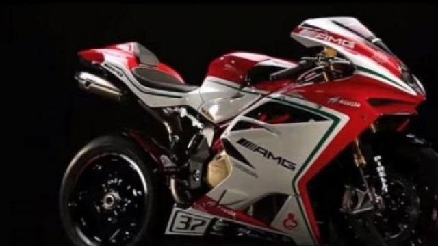 MV Agusta F4 RC. Forma ed efficacia