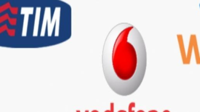 I loghi di Tim, Vodafone e Wind