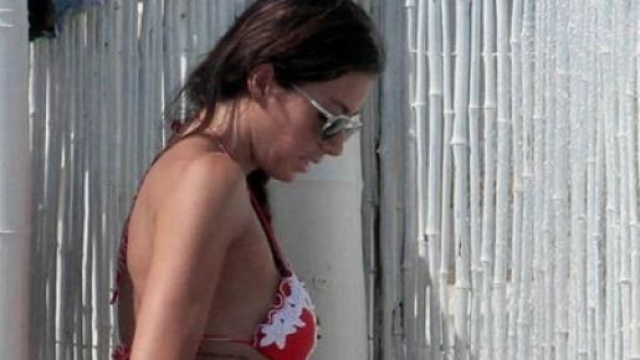 Elisabetta Gregoraci a Forte dei Marmi