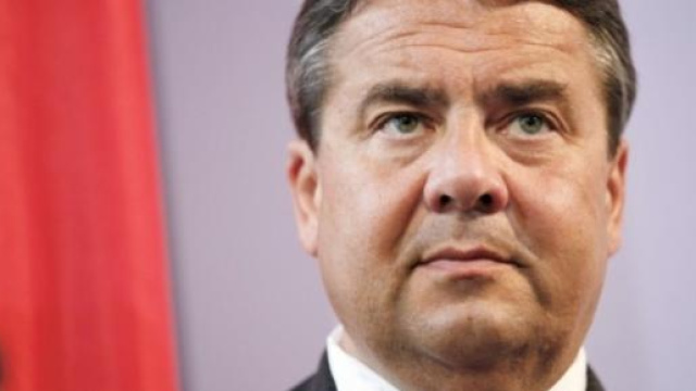 Sigman Gebriel critica duramente Alexis Tsipras