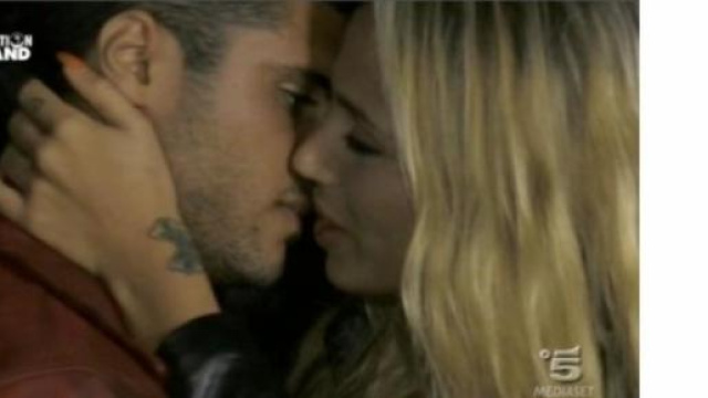 Aurora bacio Giorgio a Temptation Island 2.