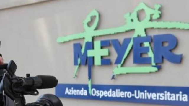 Esterno dell'Ospedale Meyer dov'&egrave; il bambino