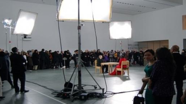 Marina Abramovic.The Artist is present.