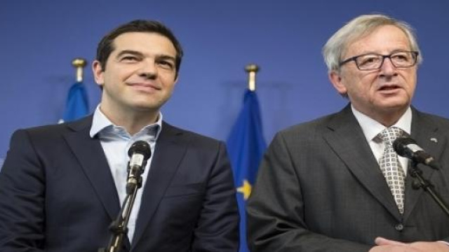 Tsipras e Junker al Parlamento europeo