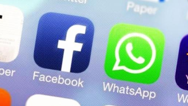 Tasto Mi Piace per WhatsApp