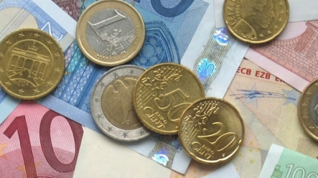 Famiglie sempre pi&ugrave; povere e tasse alle stelle