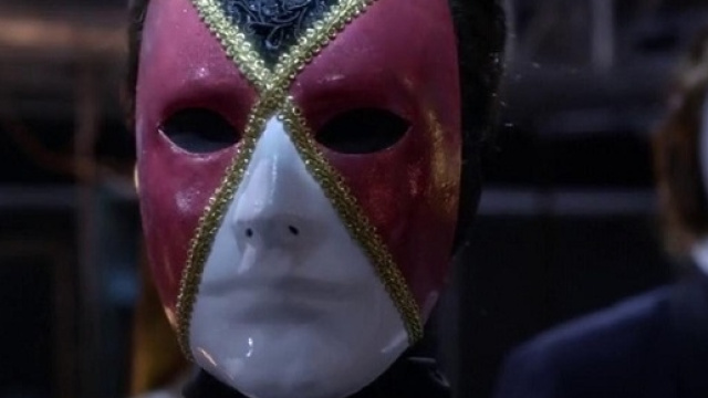 A si &egrave; tolto la maschera, la verit&agrave; su chi &egrave;.