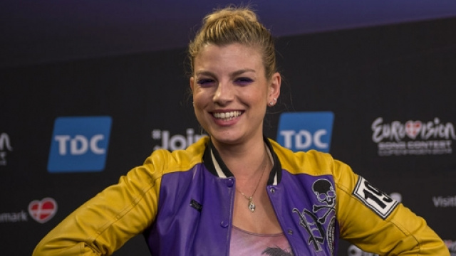 Emma Marrone, dedica per i fans dalla California