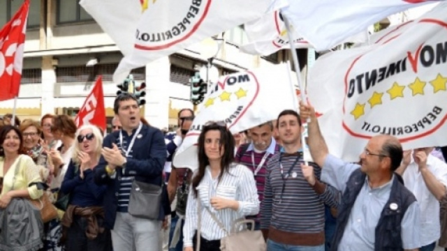 Il M5S a fianco degli insegnanti della scuola