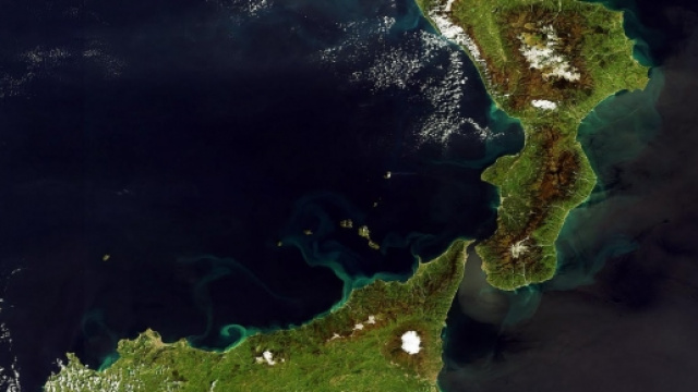 Chi sceglie per prima la sede e su quali posti?