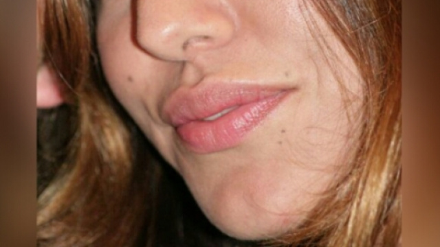 La pi&ugrave; famosa delle showgirl tornata dalle ferie.