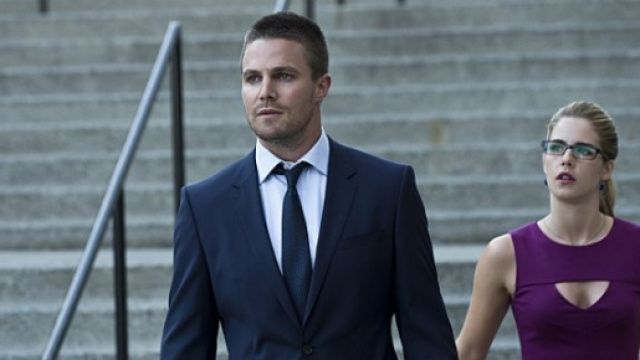 Oliver Queen e Felicity Smoak in Arrow
