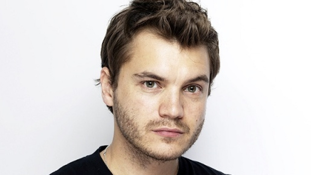 Emile Hirsch, condanna per aggressione aggravata.