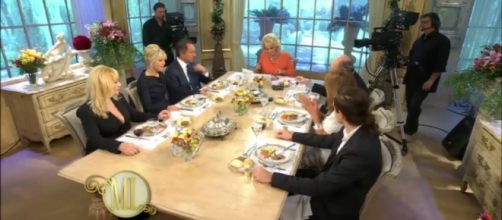 La mesa del domingo con Mirtha