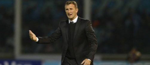 Arruabarrena en el partido por Copa Argentina