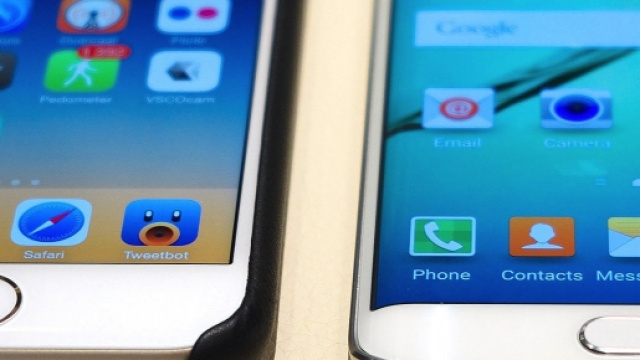 Differenze e analogie fra Galaxy S6 E+ e iPhone 6+