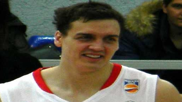 Sasha Kaun con la maglia del CSKA Mosca