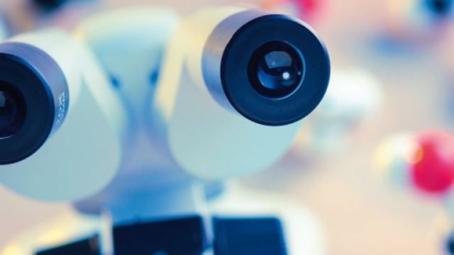 Un microscopio per riprogrammare cellule tumorali