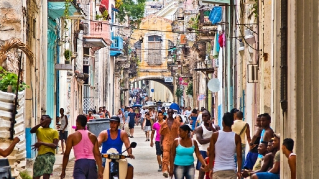 A Cuba spopola un brano su Silvio Berlusconi