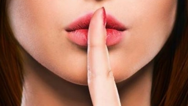 Gli utenti Ashley Madison ora hanno un nome.