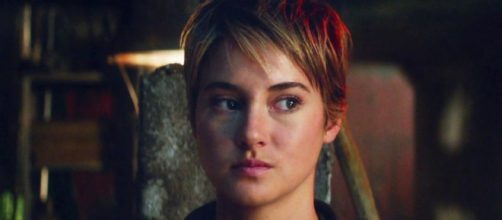 Shailene Woodley como Beatrice Prior