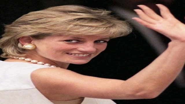 Lady Diana, rese pubbliche alcune foto inedite