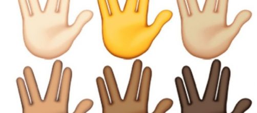 Gesto de emoticon imitando Sr. Spock