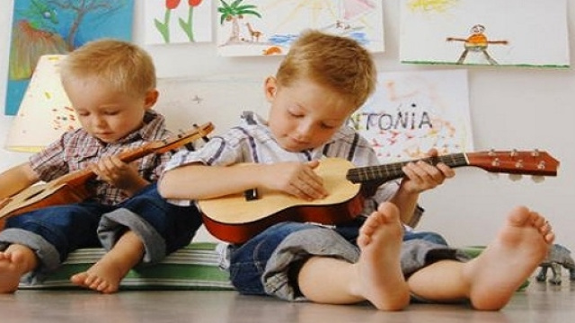 La musica ha molti benefici sui pi&ugrave; piccolini