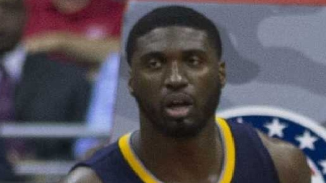 Roy Hibbert &egrave; passato da Indiana ai Lakers