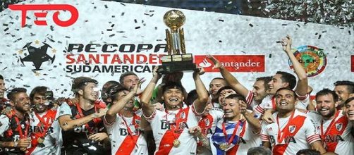 Teo alent&oacute; a sus ex compa&ntilde;eros de cara a la final