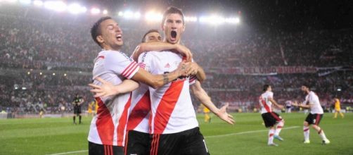 Gol de Lucas Alario al cierre del primer tiempo
