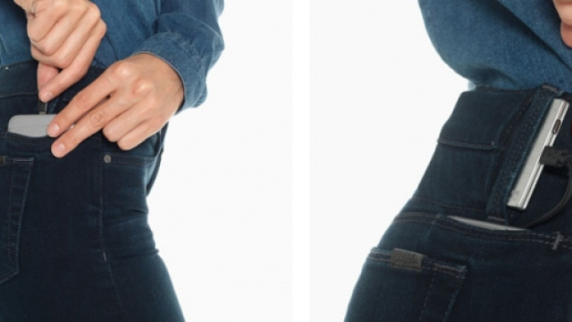 HelloJeans agosto 2015: ricarica il tuo smartphone