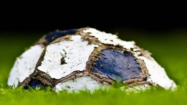 Il calcio &egrave; ormai al collasso.