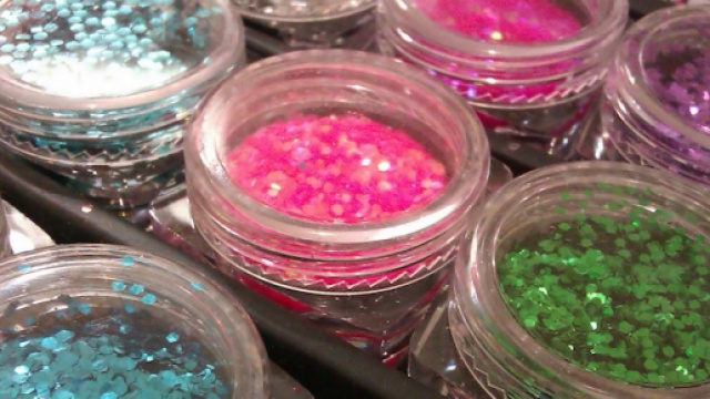 Smalti glitter anche per l'autunno