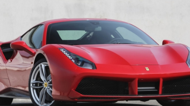 La nuovissima Ferrari 488 GTB.