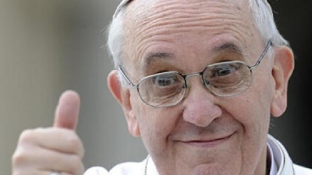 Un'immagine 'simpatica' di Papa Francesco