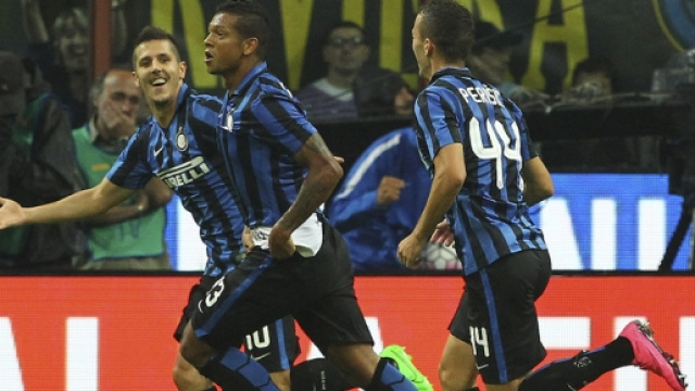 Guarin dopo il gol del vantaggio interista