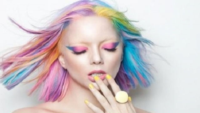 Tinte mini pony e rainbowhair: trend top 2016