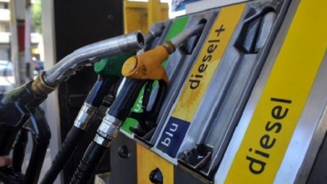 Acqua nella benzina: si al risarcimento danni.