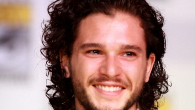 Jon Snow &egrave; interpretato da Kit Harington