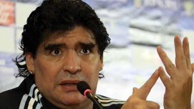 Maradona preoccupato per il Napoli
