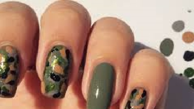 Nuove nail art: proposte e idee per l'autunno 2015