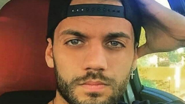 Gianmarco Valenza riceve le prime critiche