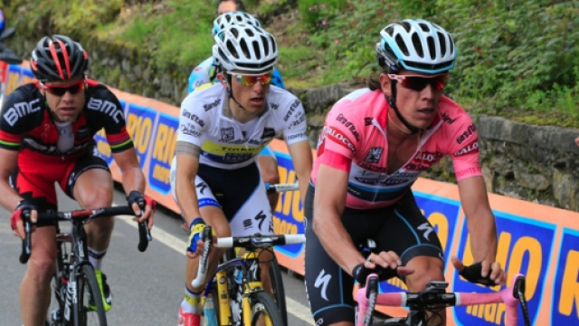 Rigoberto Uran in maglia rosa al Giro 2014