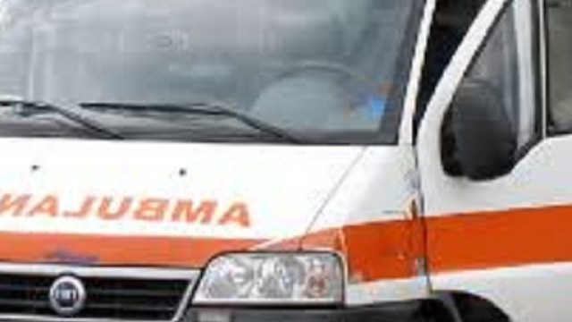 Anziana si d&agrave; fuoco a Cosenza, grave.